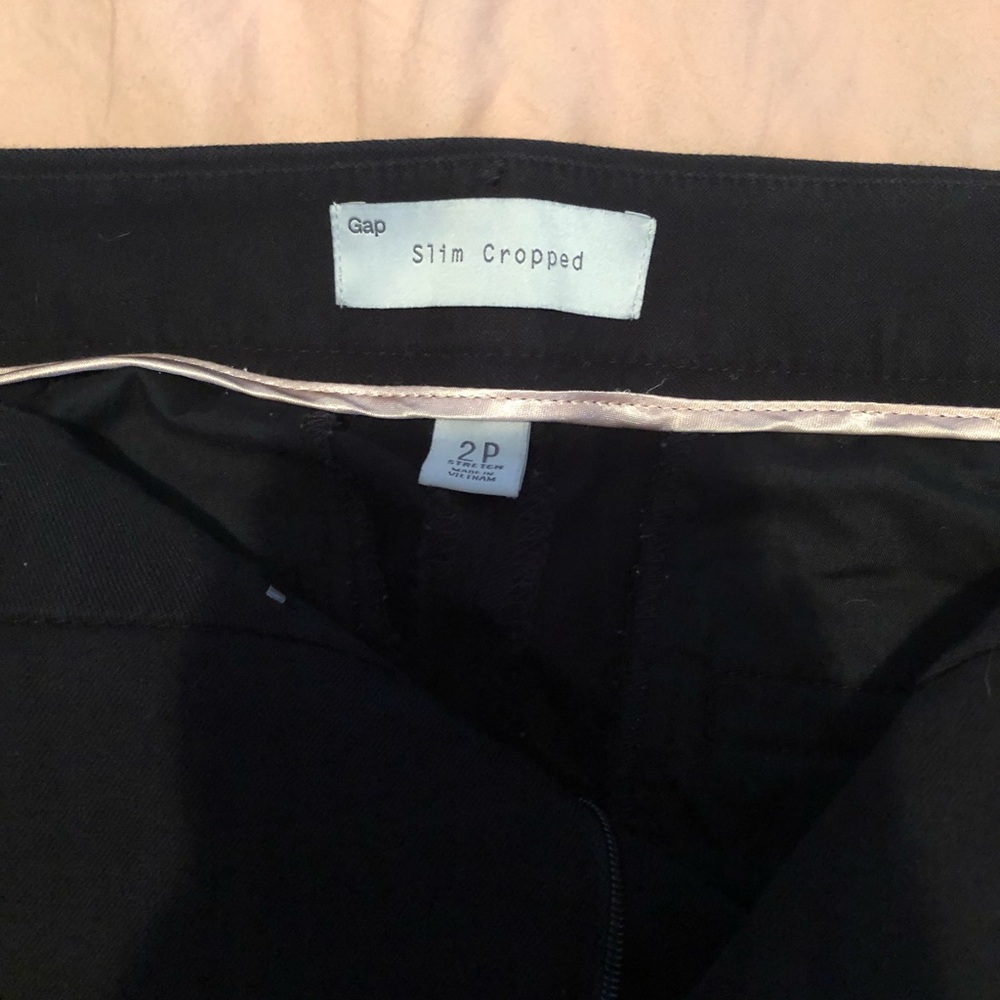 Gap, size 2 petite slim cropped black pants